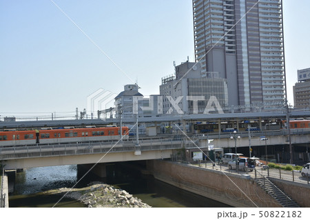 【兵庫県】阪神尼崎駅前の都市風景 50822182