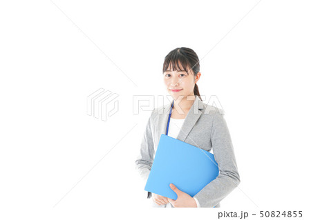 書類を持つビジネスウーマン 50824855