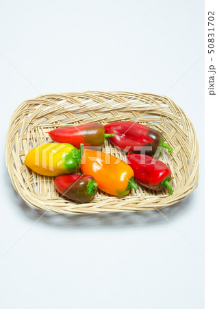 ミニパプリカ 50831702