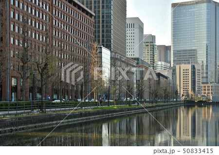 皇居周辺散歩：馬場先濠 50833415