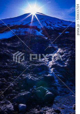 （静岡県）富士山　まぼろしの滝　ダイヤモンド富士 50833704
