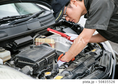 整備士の仕事 整備士の仕事 50835526