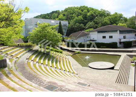 京都精華大学 50841251