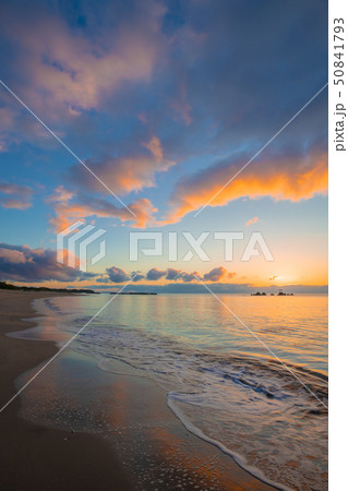 奈多海岸の夜明け 50841793