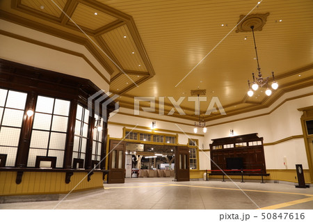 夜の門司港駅 50847616