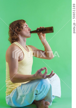Man drinking beer Man drinking beer 50851189