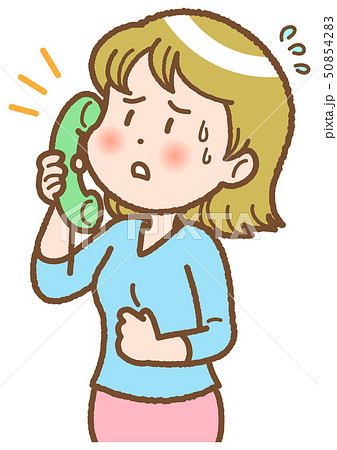 電話で話す女性 電話で話す女性 50854283