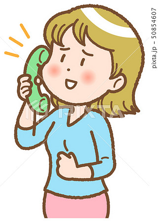 電話で話す女性 電話で話す女性 50854607