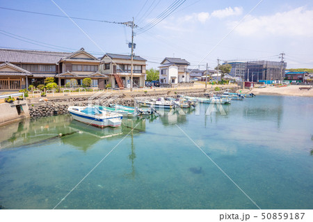 芥屋漁港横__福岡県糸島市志摩芥屋 50859187