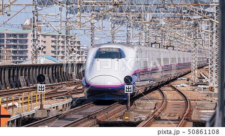 東北 上越 北陸 長野 新幹線 車両の写真素材