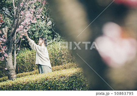 春 女性ポートレート 春 女性ポートレート 50863795