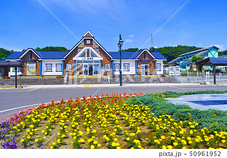 北海道川上群にある釧網本線の摩周駅の風景 50961952