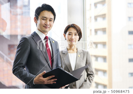 2人の弁護士 50968475