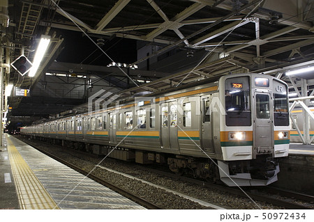 上越線高崎口の211系（6両編成） 50972434