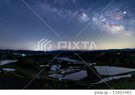 棚田と天の川　星峠　【新潟県】 51001465