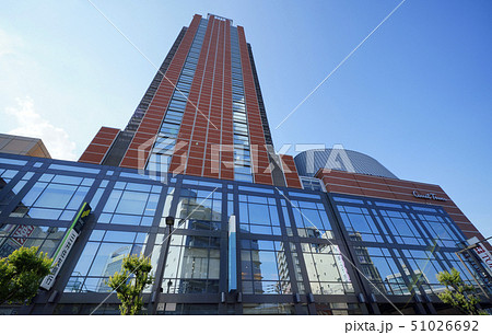 日本の東京都市景観 キャロットタワーを望む 日本の東京都市景観 キャロットタワーを望む 51026692