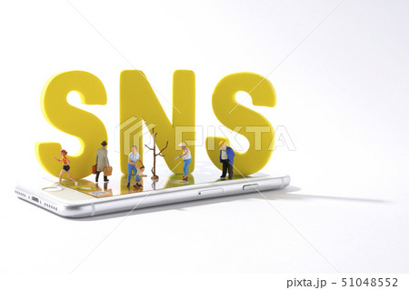 SNS 51048552