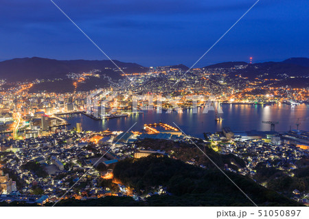 長崎_稲佐山からの夜景（早朝） 51050897