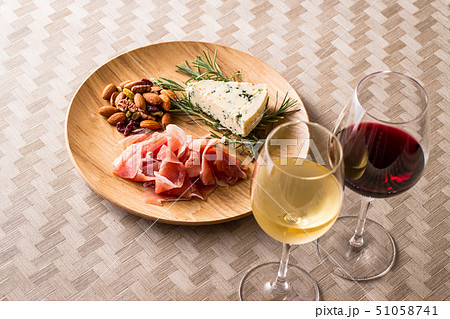 ワイン女子会 ワイン女子会 51058741