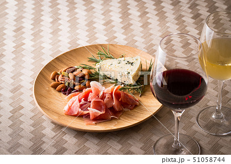 ワイン女子会 ワイン女子会 51058744