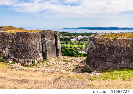三の曲輪城門 勝連城跡 51067727