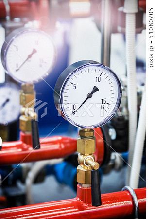 pressure gauge, fittings and valve, pipes and adapters  51080705