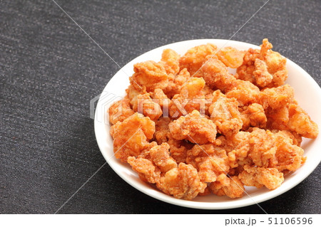 軟骨唐揚げ(鶏ひざ軟骨)。 51106596