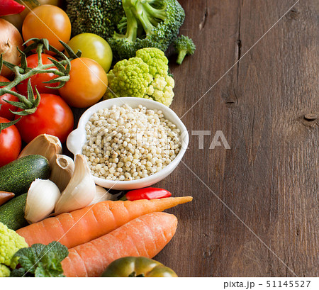 White sorghum grain with vegetables 51145527