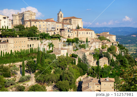 Gordes old town, Provence, France 51257981