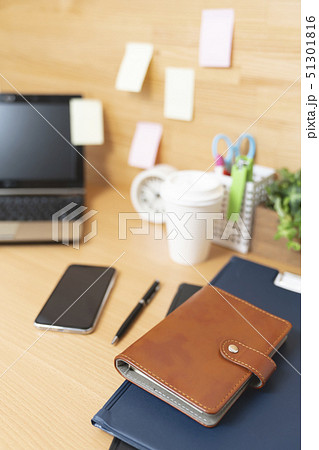 デスクワークイメージ デスクワークイメージ 51301816