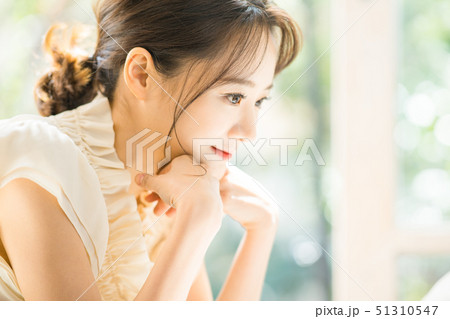 女性　ビューティー 51310547