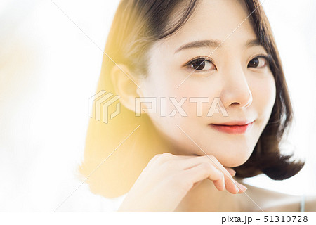 女性　ビューティー 51310728