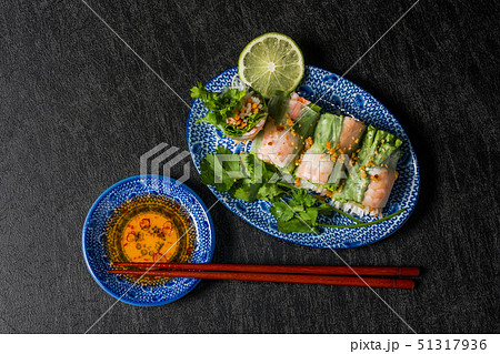 生春巻き　ベトナム料理　Vietnamese variety 51317936