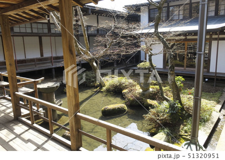 恵林寺の中庭 恵林寺の中庭 51320951