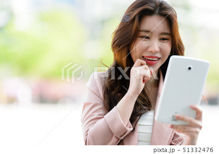 人 人間 韓国人 51332476
