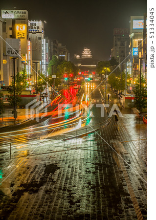 姫路の町並みと姫路城の夜景 51334045
