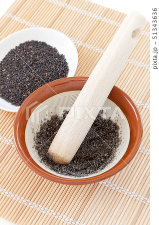 黒ごま　黒ゴマ　黒胡麻　すりごま　すりゴマ　すり胡麻 51343636