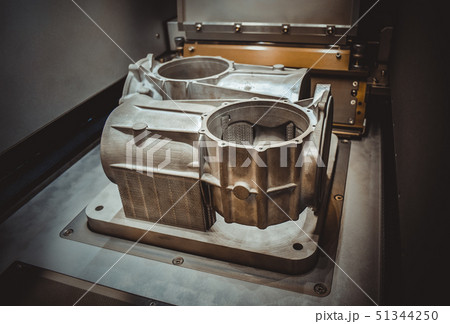Model with supports created in laser sintering machine stays in working chamber 51344250