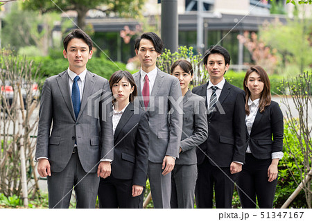 ビジネスグループ 51347167