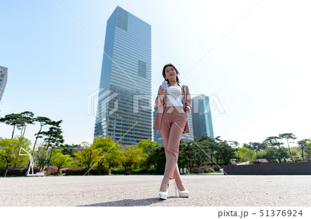 人 人間 韓国人 51376924