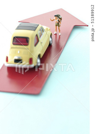 旅人 ヒッチハイク 旅人 ヒッチハイク 51389912