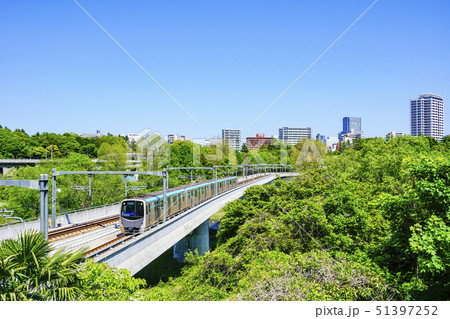 仙台市・仙台市地下鉄東西線と仙台市全景 51397252