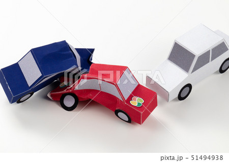 ペーパークラフト　イメージ　高齢ドライバー 51494938