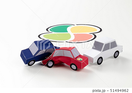 ペーパークラフト　イメージ　高齢ドライバー 51494962
