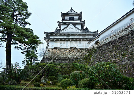 高知城 天守閣と西北矢狭間塀 高知城 天守閣と西北矢狭間塀 51652571