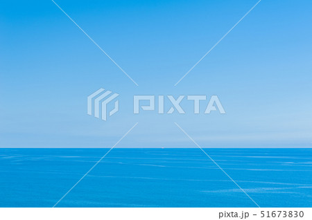 夏のイメージ~ 海、太平洋 夏のイメージ~ 海、太平洋 51673830