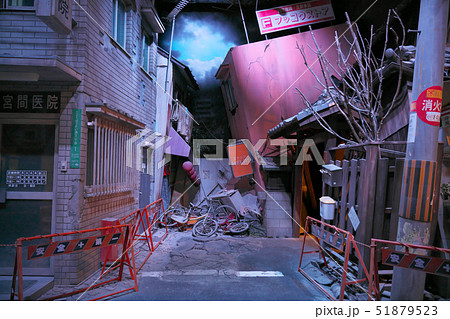 家屋倒壊のイメージ 家屋倒壊のイメージ 51879523