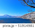 冬の支笏湖 51914981