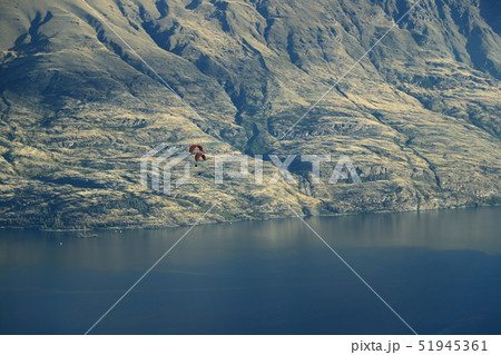 湾 ベイ 港 51945361