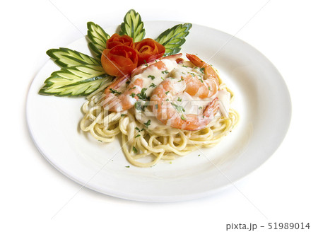 Spaghetti carbonara cream sauce with shrimp Spaghetti carbonara cream sauce with shrimp 51989014